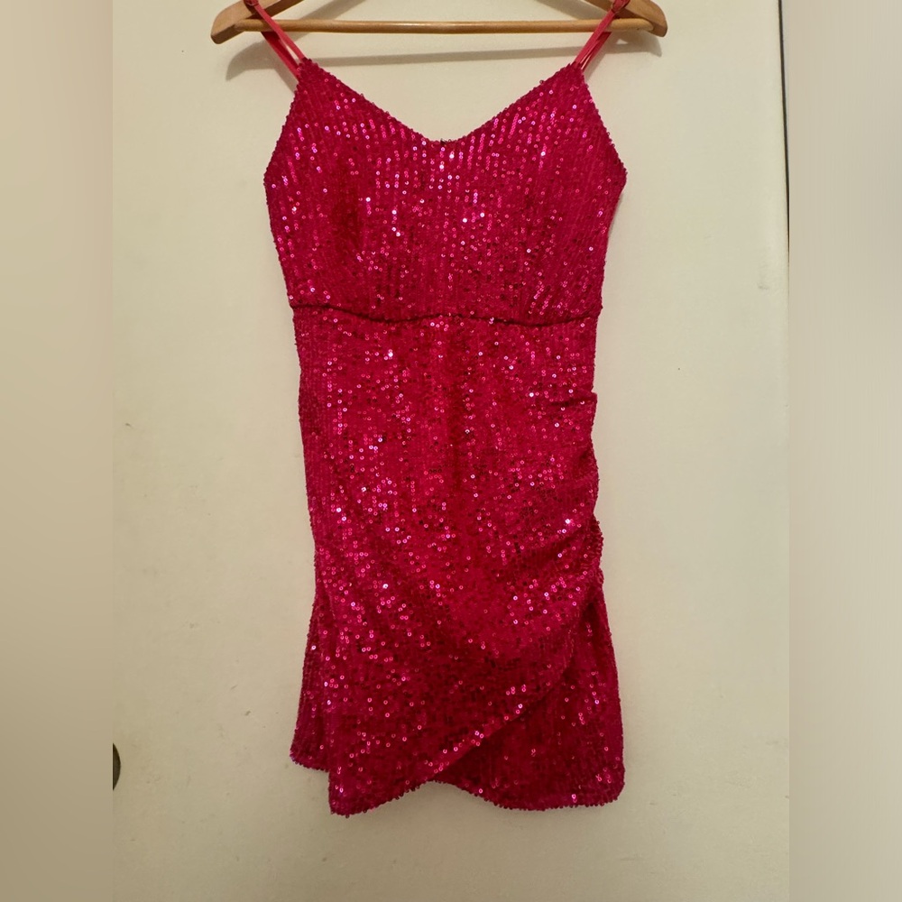 Junior Dress Size Medium in Pink from Freeme